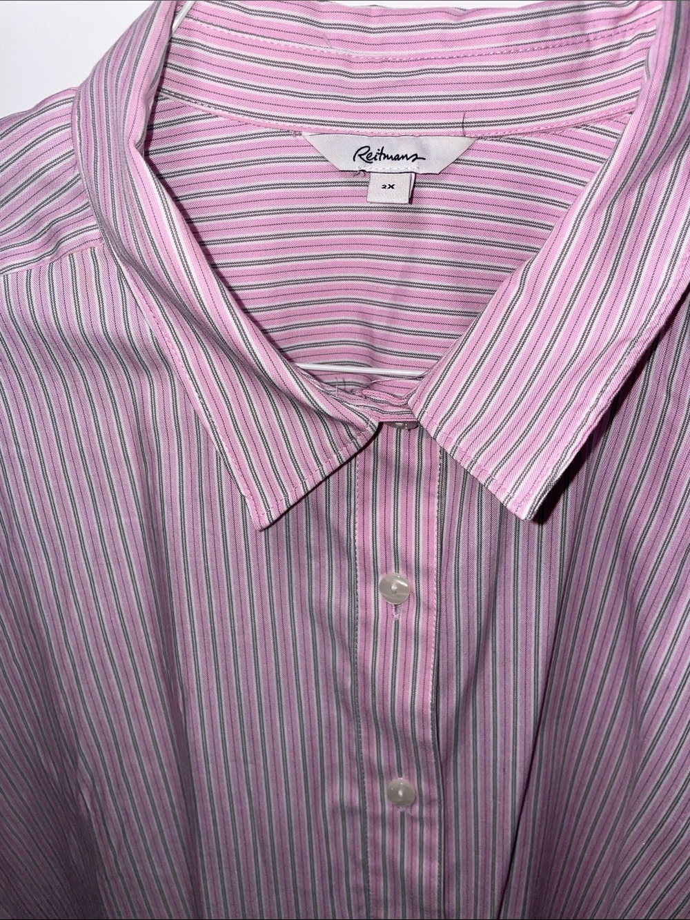 NWOT - Reitmans Crop Button-Down Pink-Green-White Striped Shirt + extra button - Picture 2 of 6